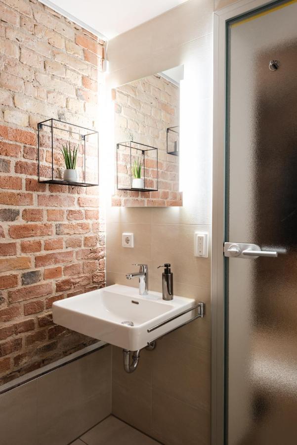 Luxurious Urban Living - Premium Downtown Apartments Next To Hbf Berlin Exteriör bild